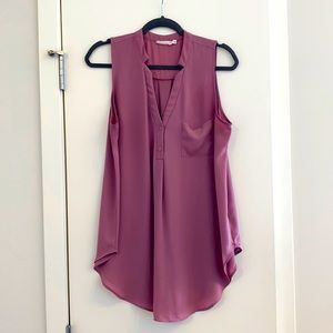 Lush large mauve sleeveless blouse